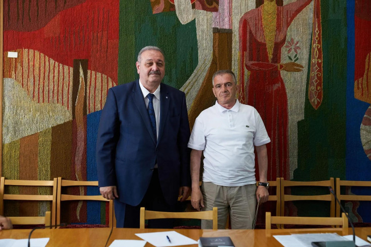 Преподаватель факультета адыгейской филологии и культуры АГУ Хазрет Багироков получил ученое звание профессора