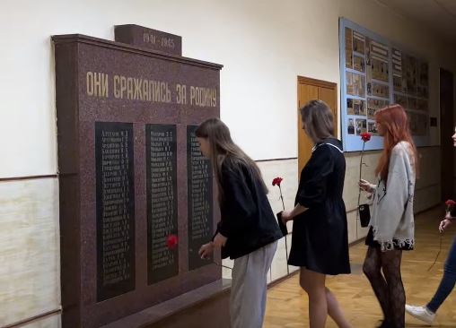 В Адыгейском государственном университете почтили память героев Великой Отечественной войны